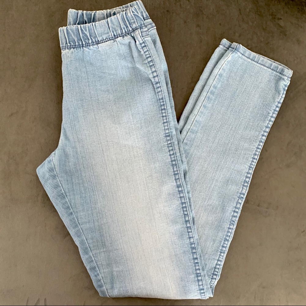 Divided Jeggings